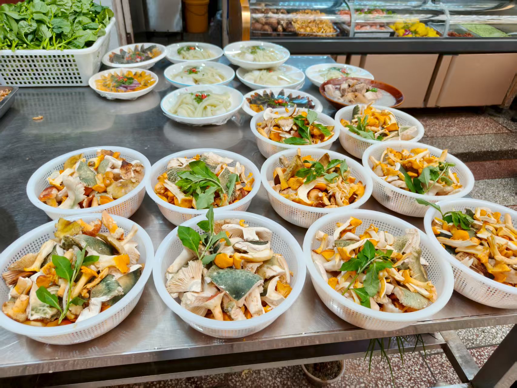 逃离重庆火炉的云贵之旅